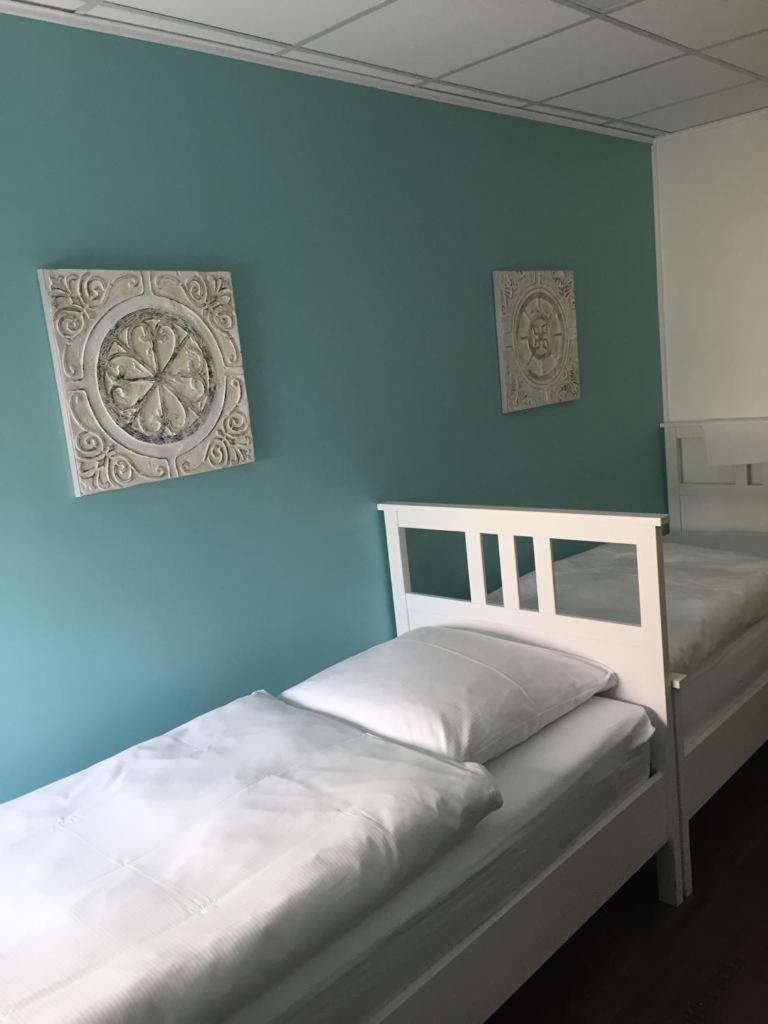 Motel De Winter - Motel - Apartmenthaus - Monteurzimmer 卡斯特罗普-劳克塞尔 外观 照片